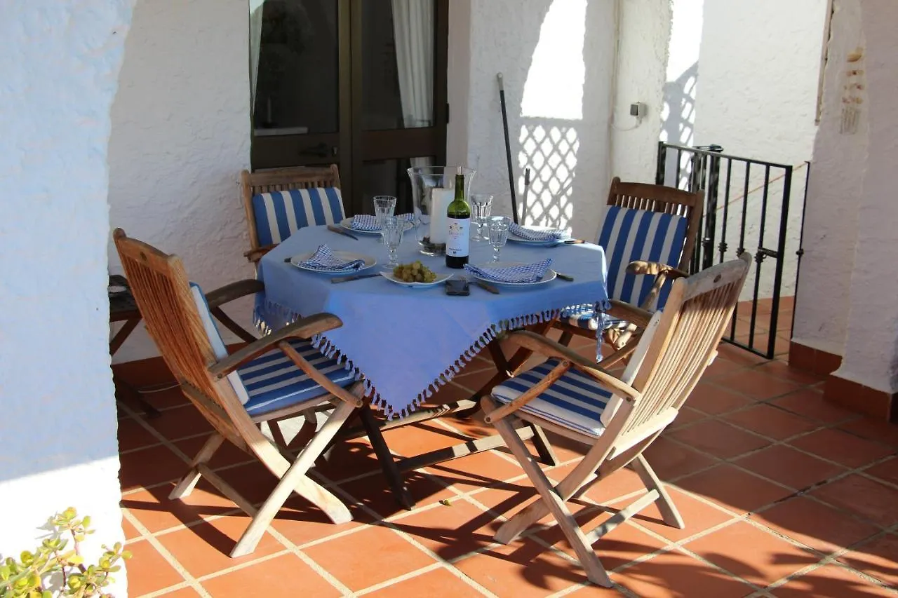 El Capistrano Village Spacious Home, Large Terrace Nerja Apartmán